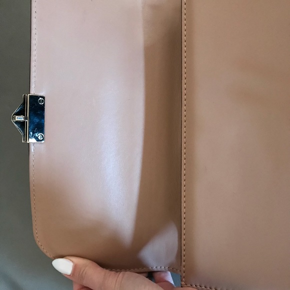 Valentino Garavani rockstud bag - Picture 7 of 8